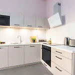 Visit Oomph Apartament