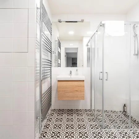 Visit Oomph プラハ