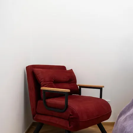 Apartment Visit Oomph