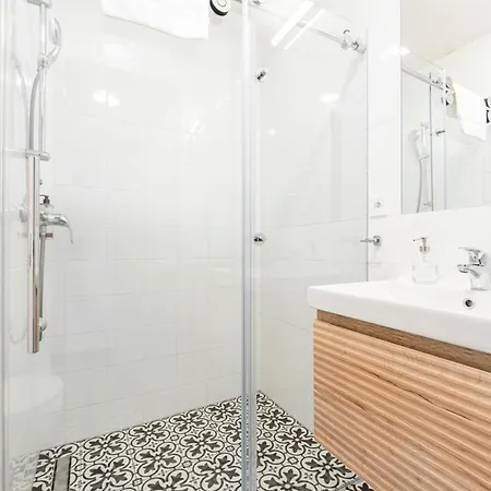 アパート Visit Oomph プラハ