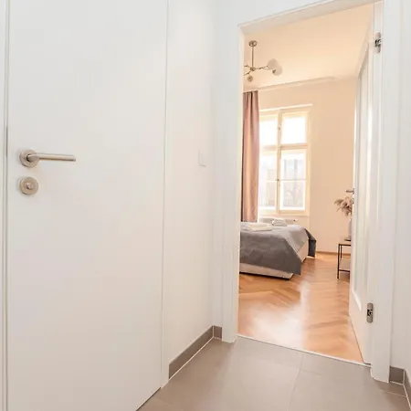 アパート Visit Oomph