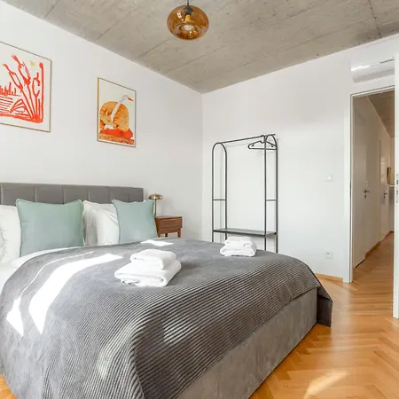 Apartament Visit Oomph Praga