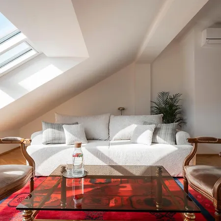 Visit Oomph アパート プラハ